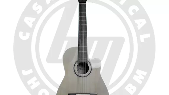 GUITARRA ACUSTICA FLAMENCO