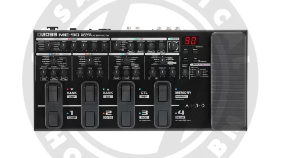 PEDALERA  MULTIEFECTO PARA GUITARRA BOSS ME90